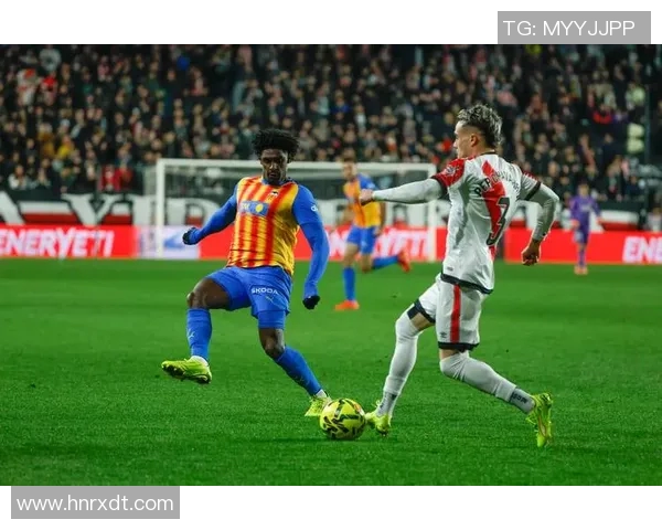 西甲焦点对决巴列卡诺与巴伦西亚攻防较量解析及比分预测